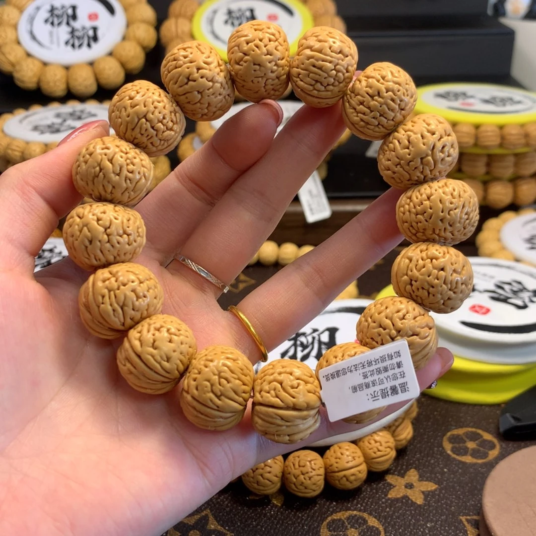 雾***！精品桃核磨盘手串