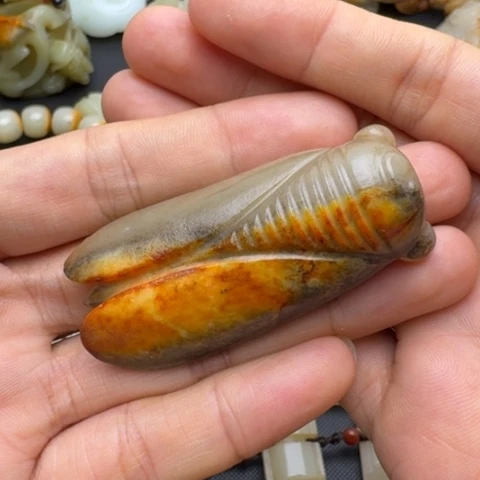 和田玉未镶嵌挂件大****〉