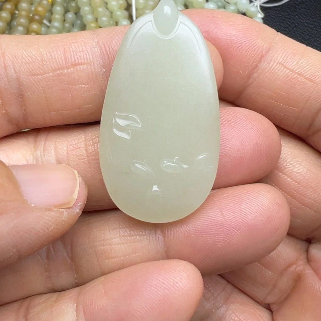 和田玉（糖玉）未镶嵌吊坠(不含链)