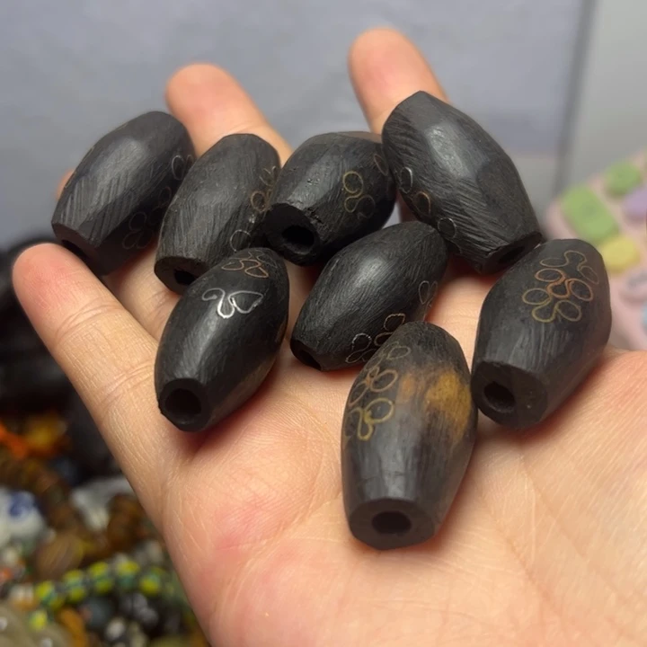 琉璃非金属1026     一颗随机（一条福利）