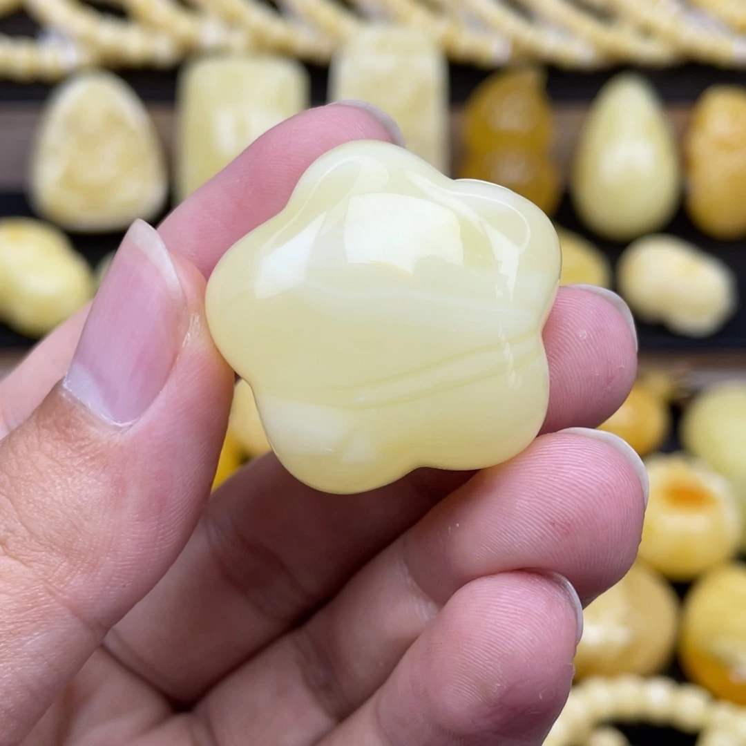 琥珀未镶嵌裸石琥珀蜜蜡