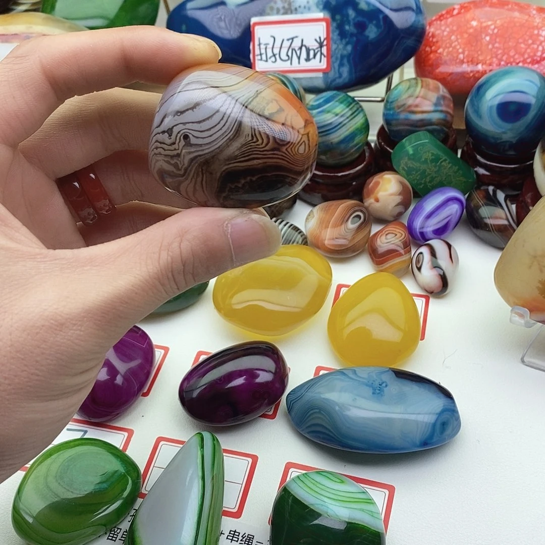 玛瑙/玉髓未镶嵌珠宝奇石