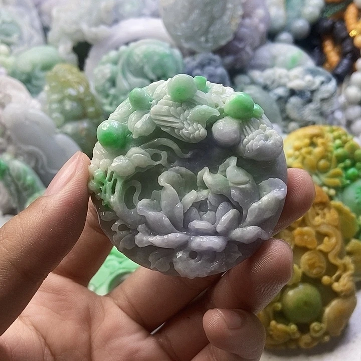 定制翡翠未镶嵌天然翡翠