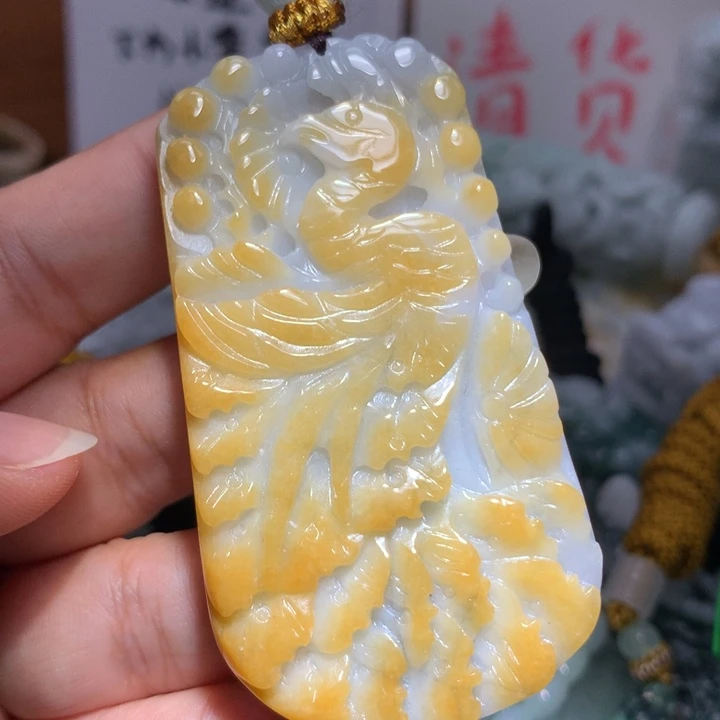 翡翠未镶嵌颈饰保真天然A货翡翠