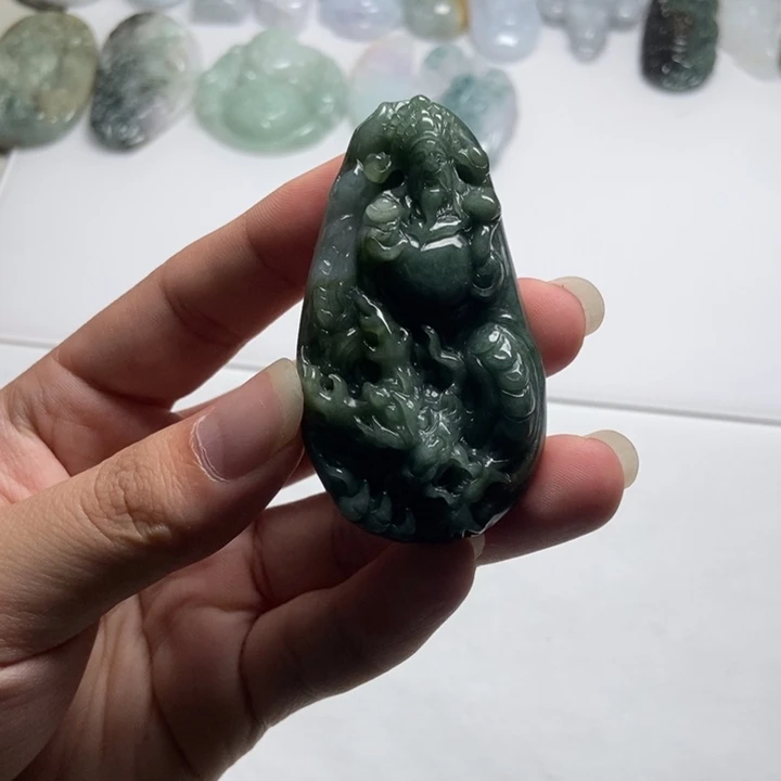 翡翠未镶嵌颈饰财爷20