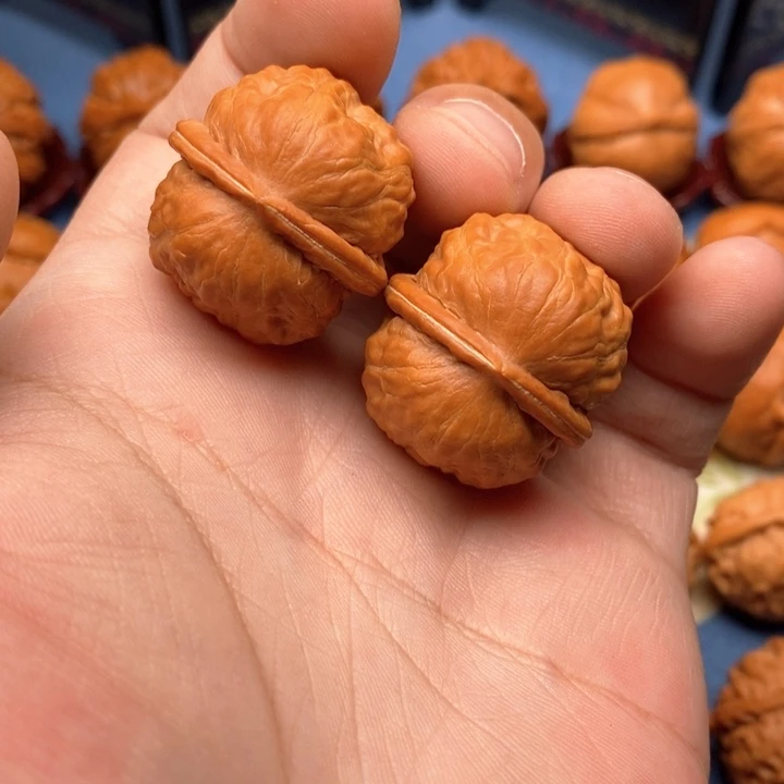 文玩核桃把件方头元宝