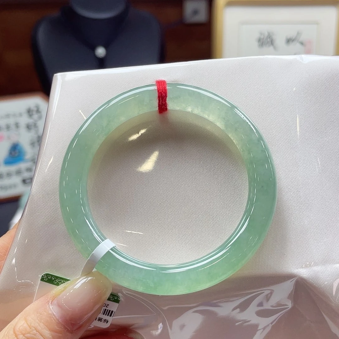 未镶嵌手镯翡翠83 号