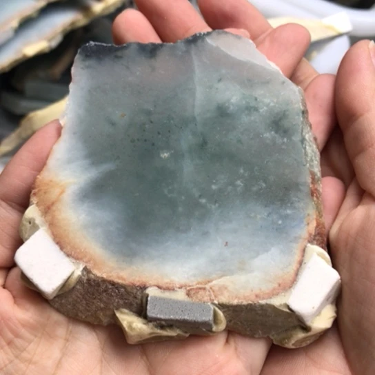 潤***下散珠翡翠天然缅甸翡翠