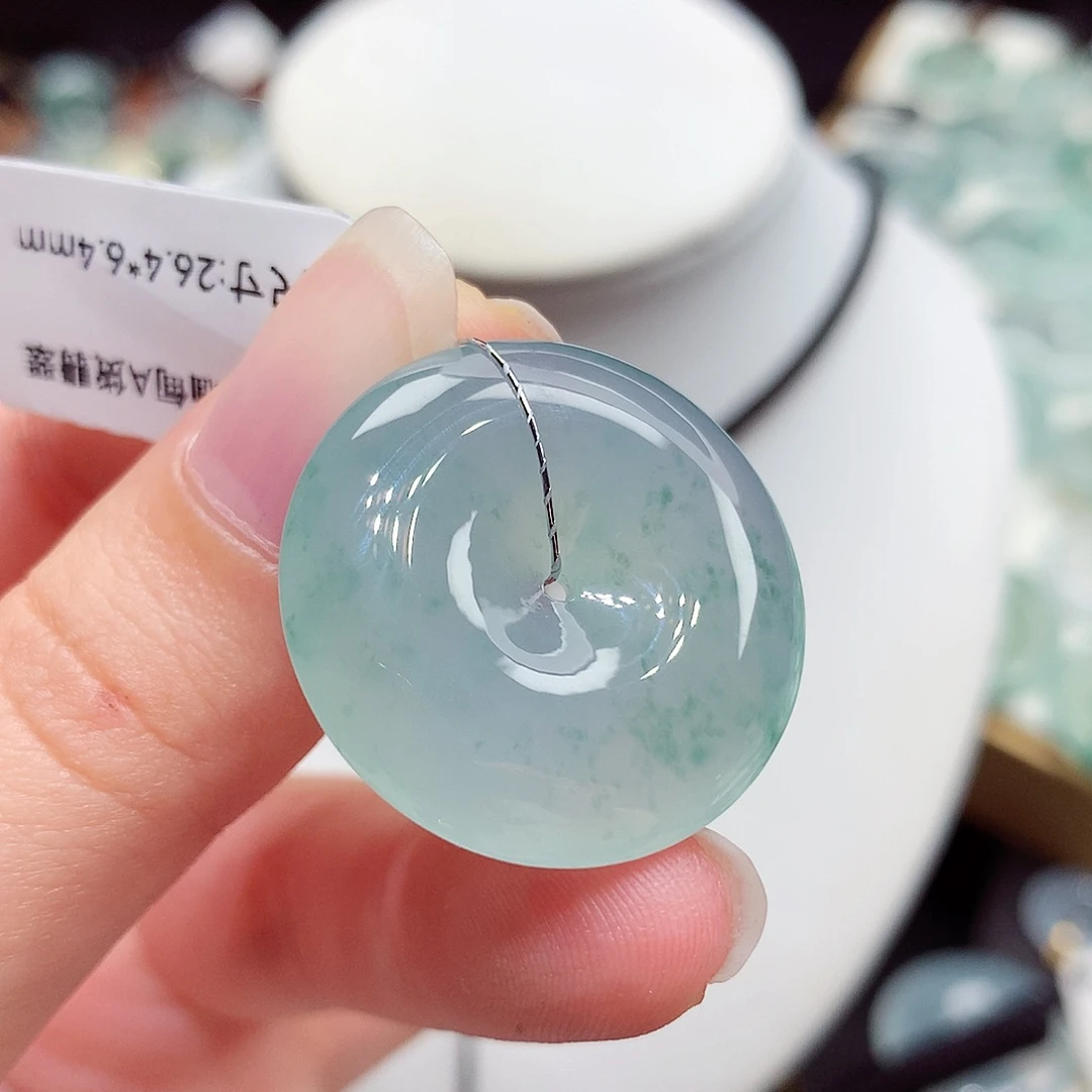 颈饰未镶嵌翡翠翡翠76，26.4/6.4