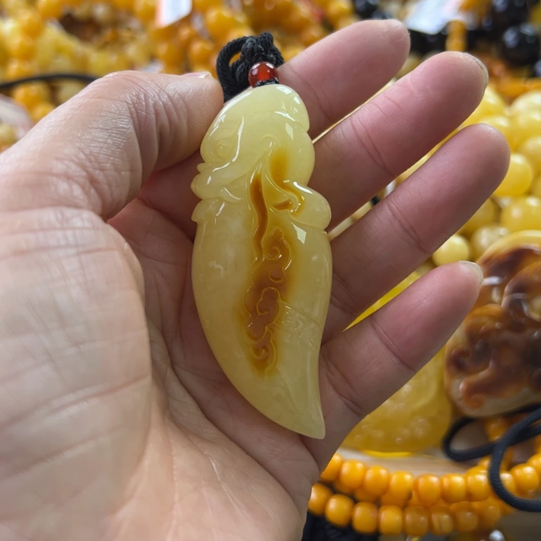 琥珀珠宝奇石未镶嵌