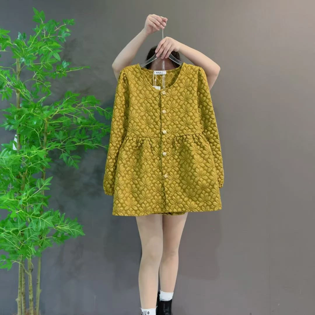 902欧货新款立体浮雕圆领长袖开衫上衣显瘦韩版潮大码女装