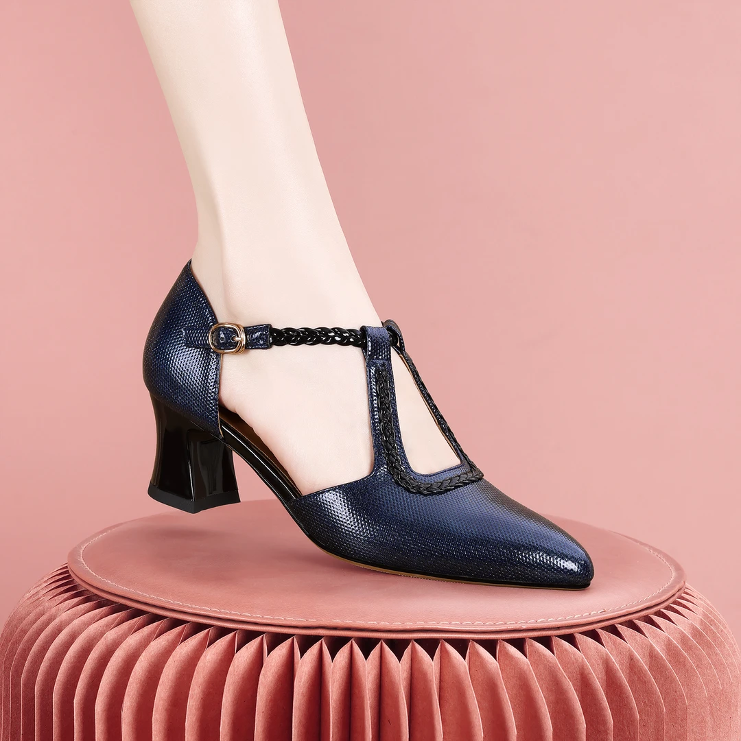 梵芮诗镂空尖头2025春夏新款优雅包头时尚潮流舒适凉鞋-J1378