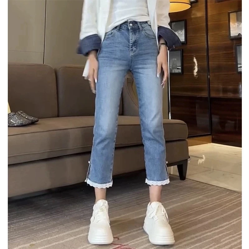 设计感蕾丝拼接牛仔裤女春季新款大码胖mm高腰显瘦九分弹力直筒裤