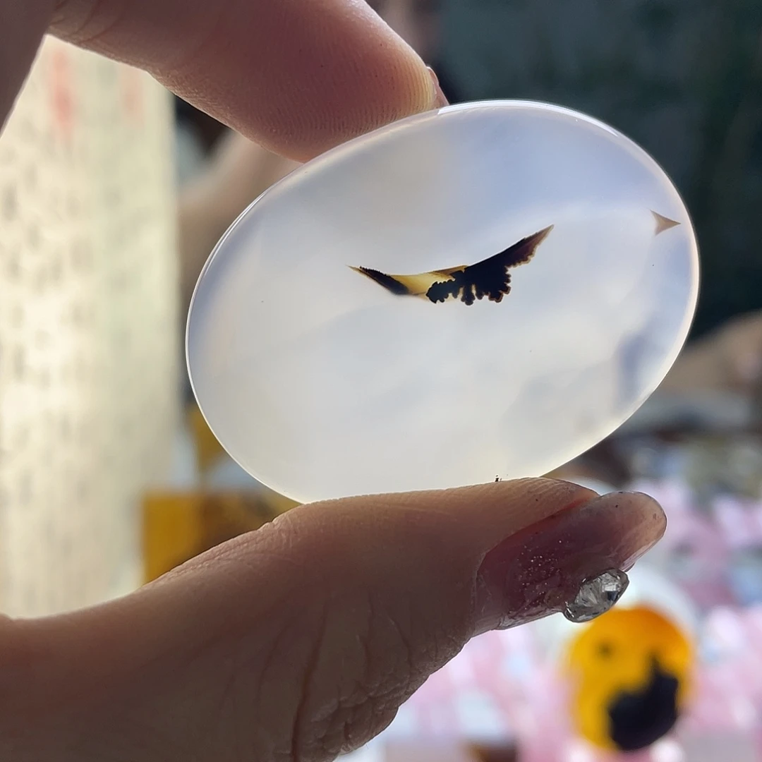 玛瑙/玉髓未镶嵌珠宝奇石