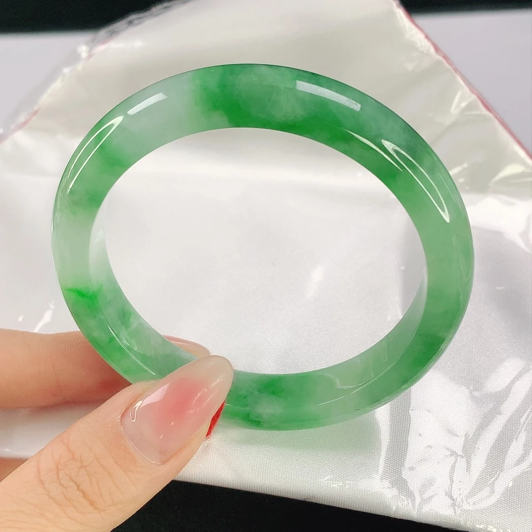 未镶嵌手镯翡翠838