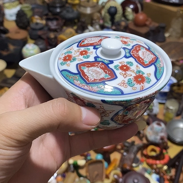 水晶观世音菩萨瓷器制作工艺精湛工艺