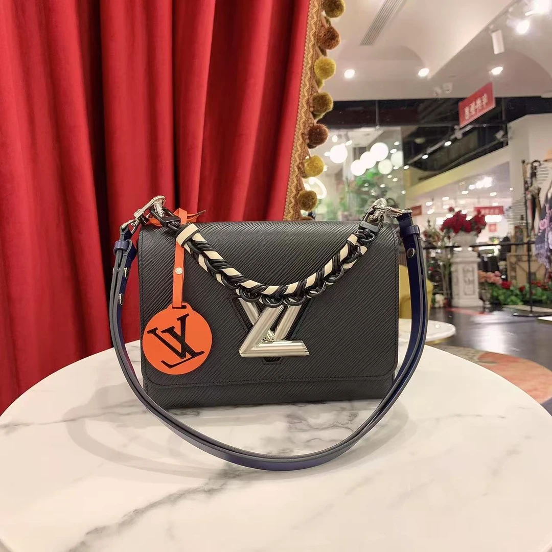 95新 LouisVuitton/路易威登 GGSTwist中号黑色单肩包 11962914