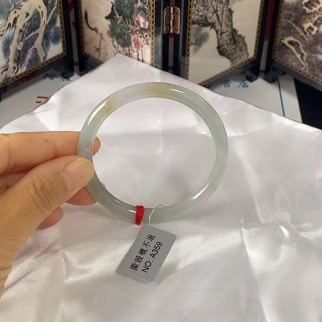 翡翠未镶嵌手镯51.2