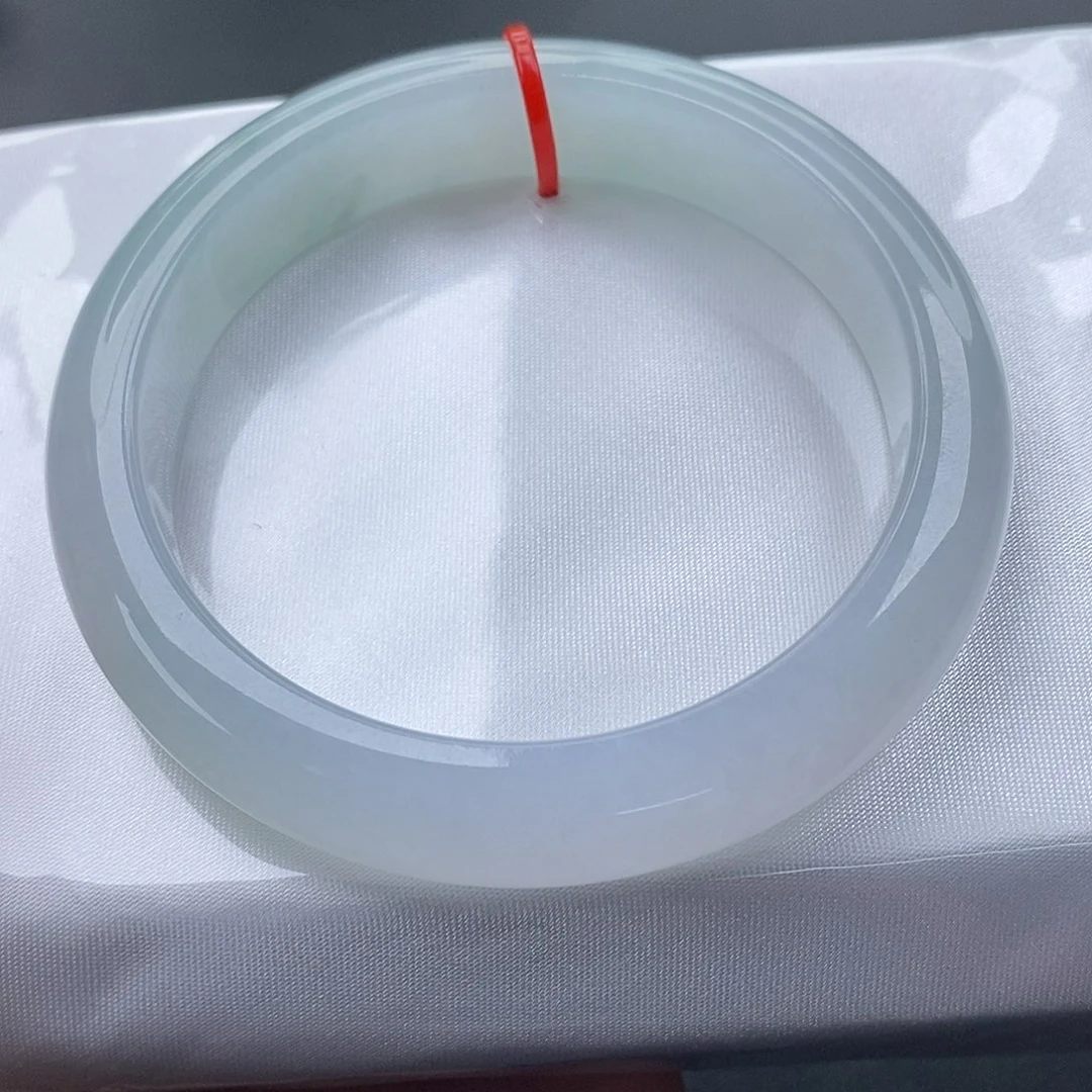 翡翠未镶嵌手镯5758正圈