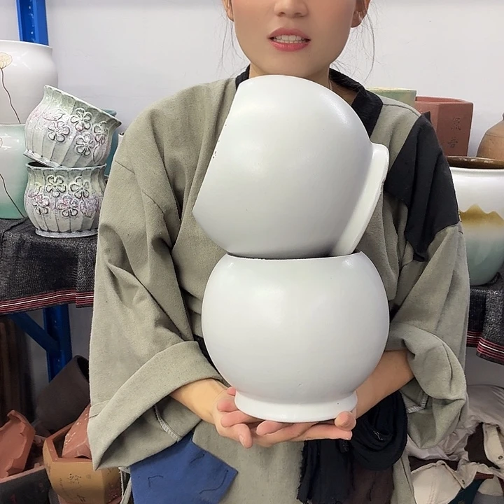 15+19 -粗陶花盆有孔
