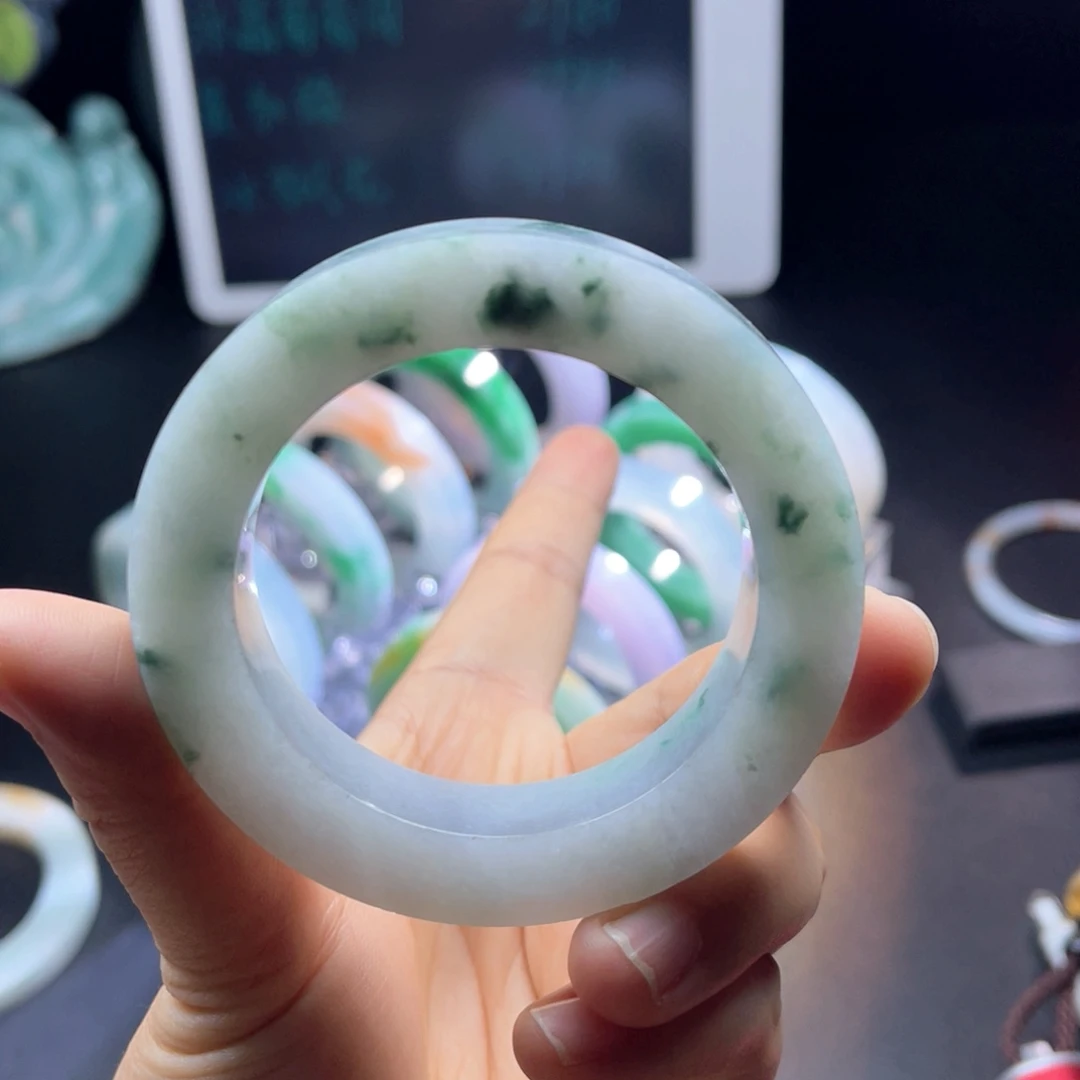 未镶嵌天然翡翠手镯定制定制翡翠