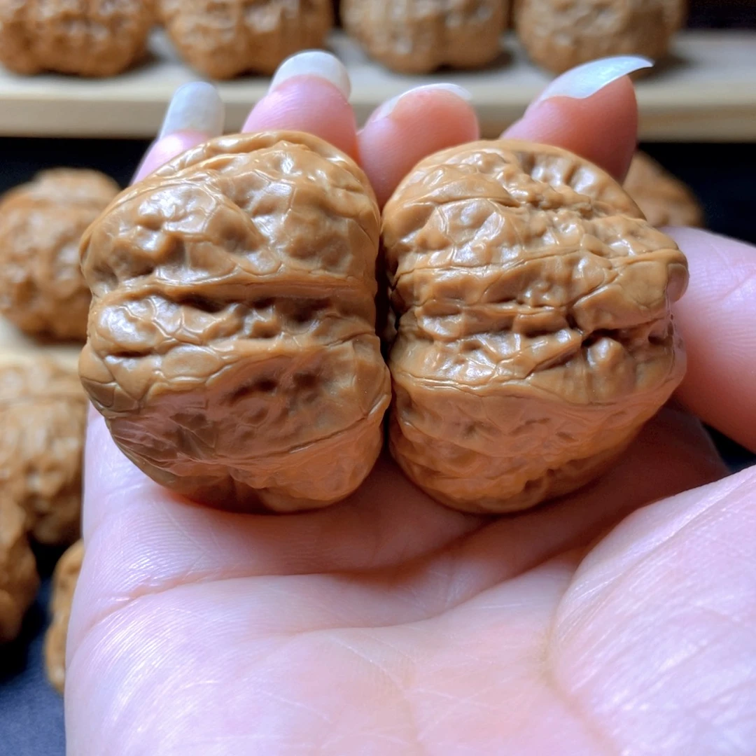 文玩核桃吊坠别***知蛤蟆头