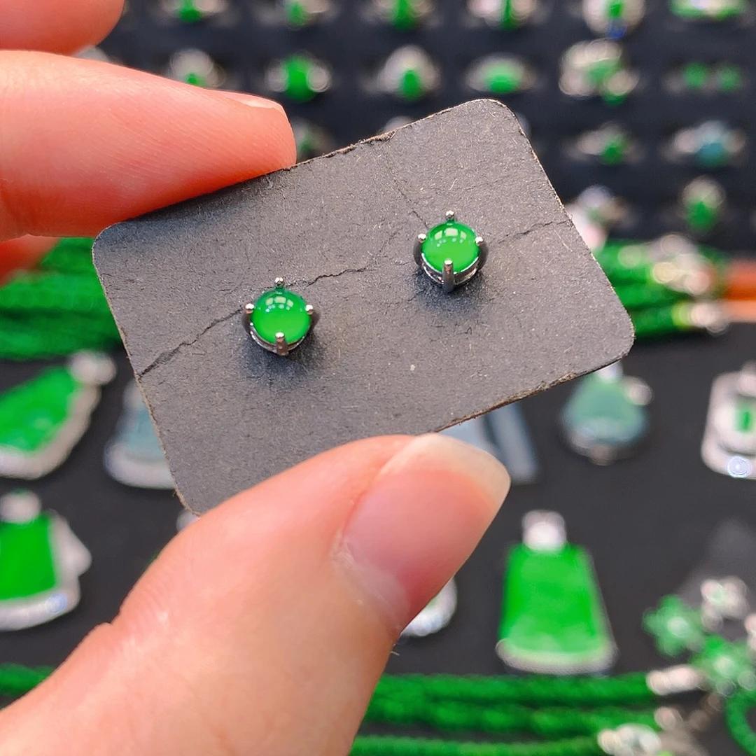 翡翠未镶嵌吊坠(不含链)耳钉