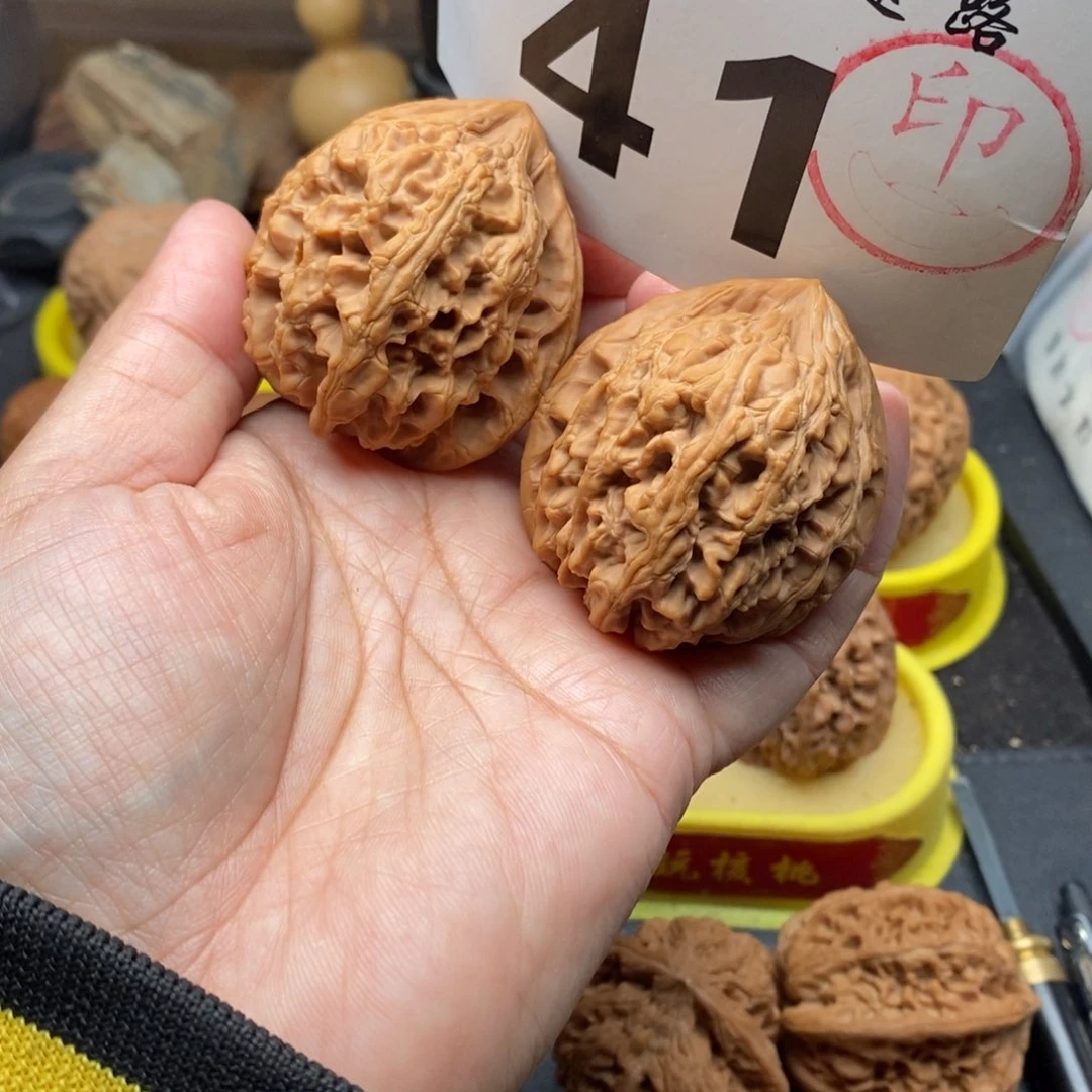 把件文玩核桃43大孤石