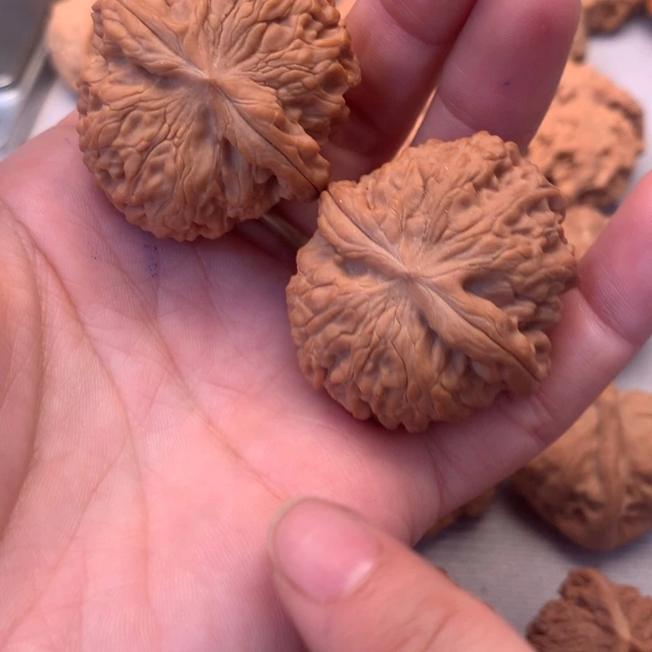 文玩核桃把件全品龙眼37