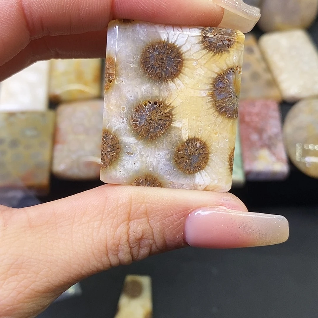 硅化玉颈饰合金用****4