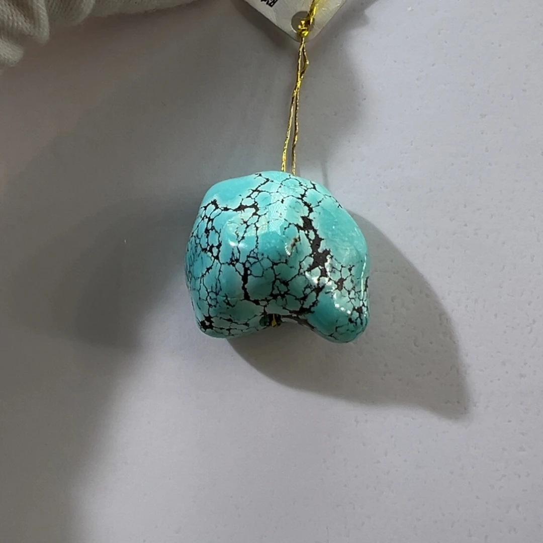 绿松石未镶嵌挂件