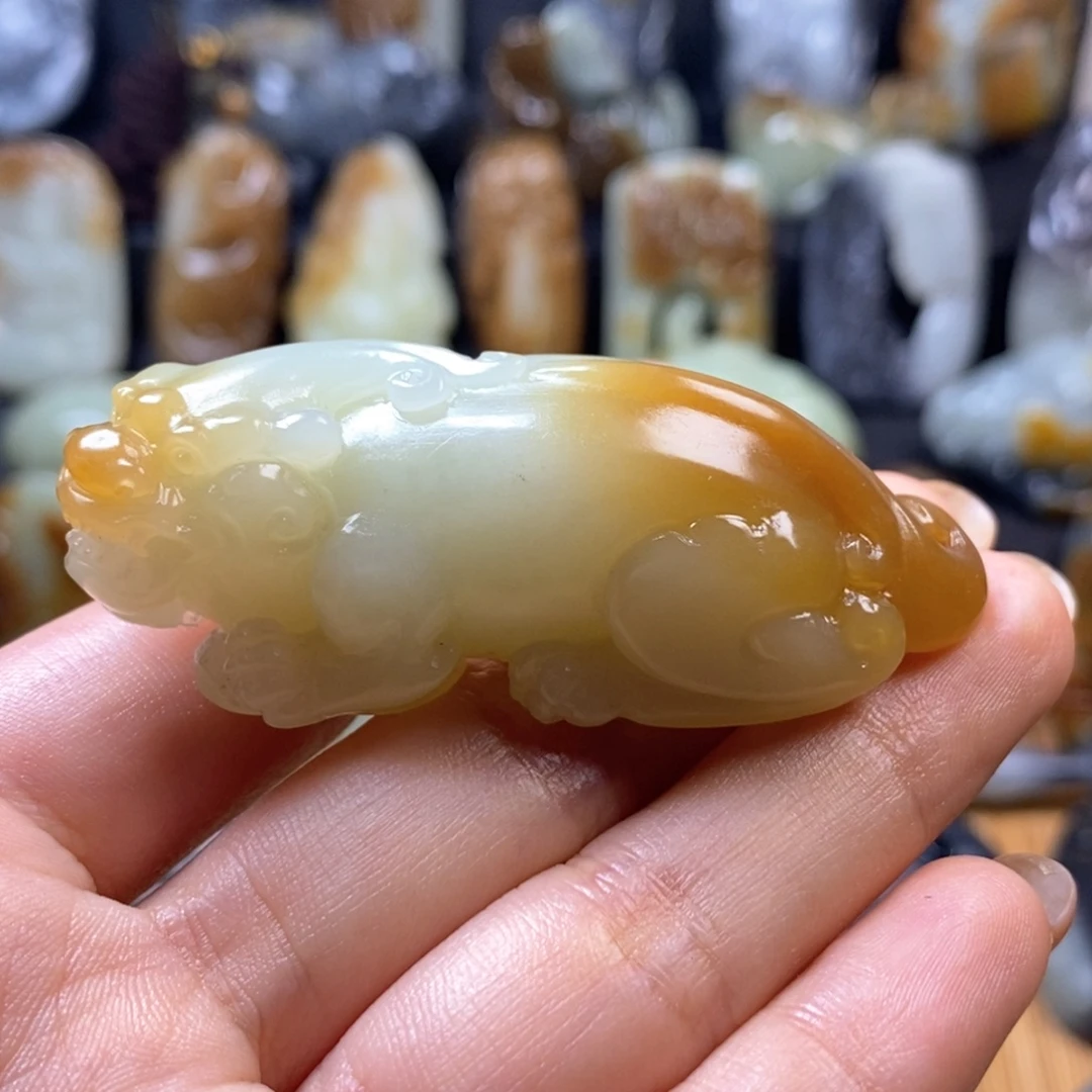 未镶嵌和田玉挂件