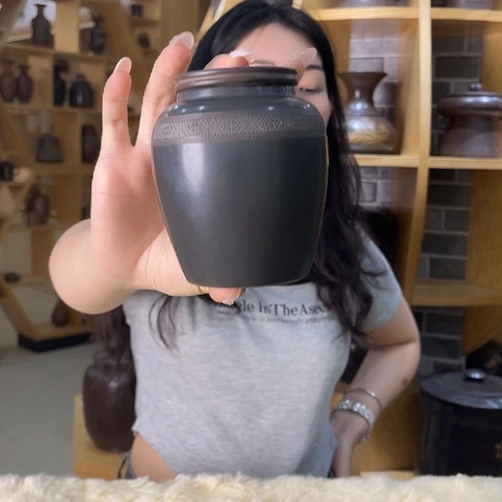 钦州坭兴陶 茶叶罐二两装