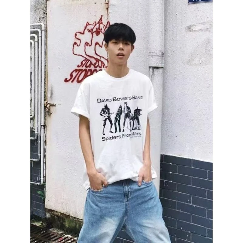 2025夏季T恤男青少年短袖宽松圆领个性人物印花高街美式百搭休闲