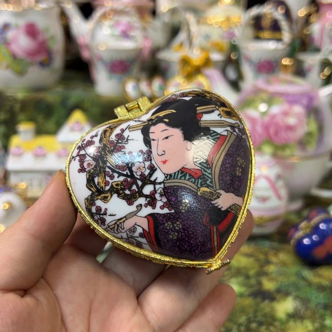 摆件鹿与海陶瓷家居用品有限公司