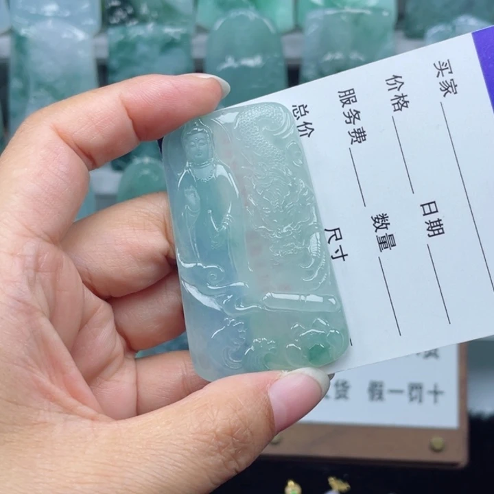 颈饰未镶嵌翡翠玉龙观音