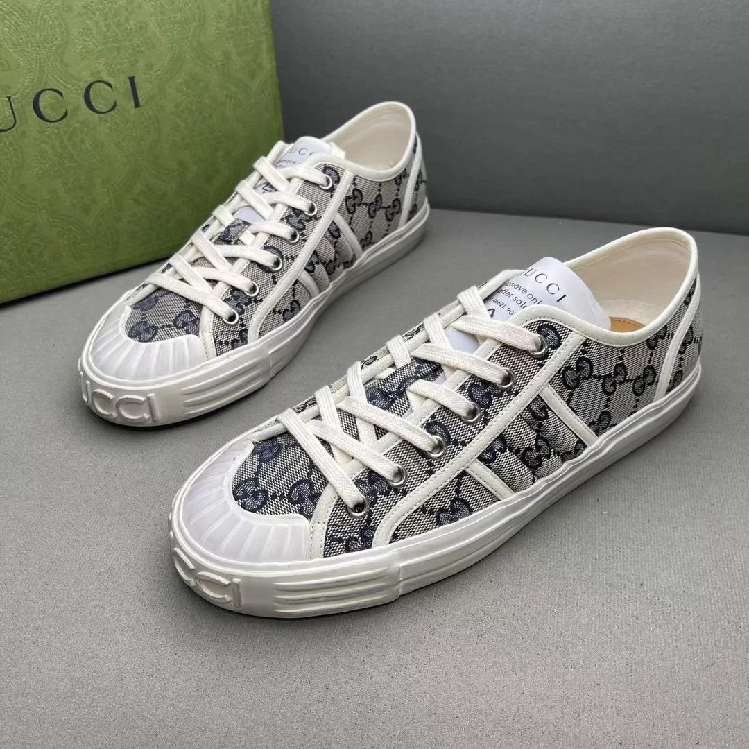 未使用 GUCCI/古驰 藏蓝色帆布双G老花时尚板鞋 多尺码/全新涂标