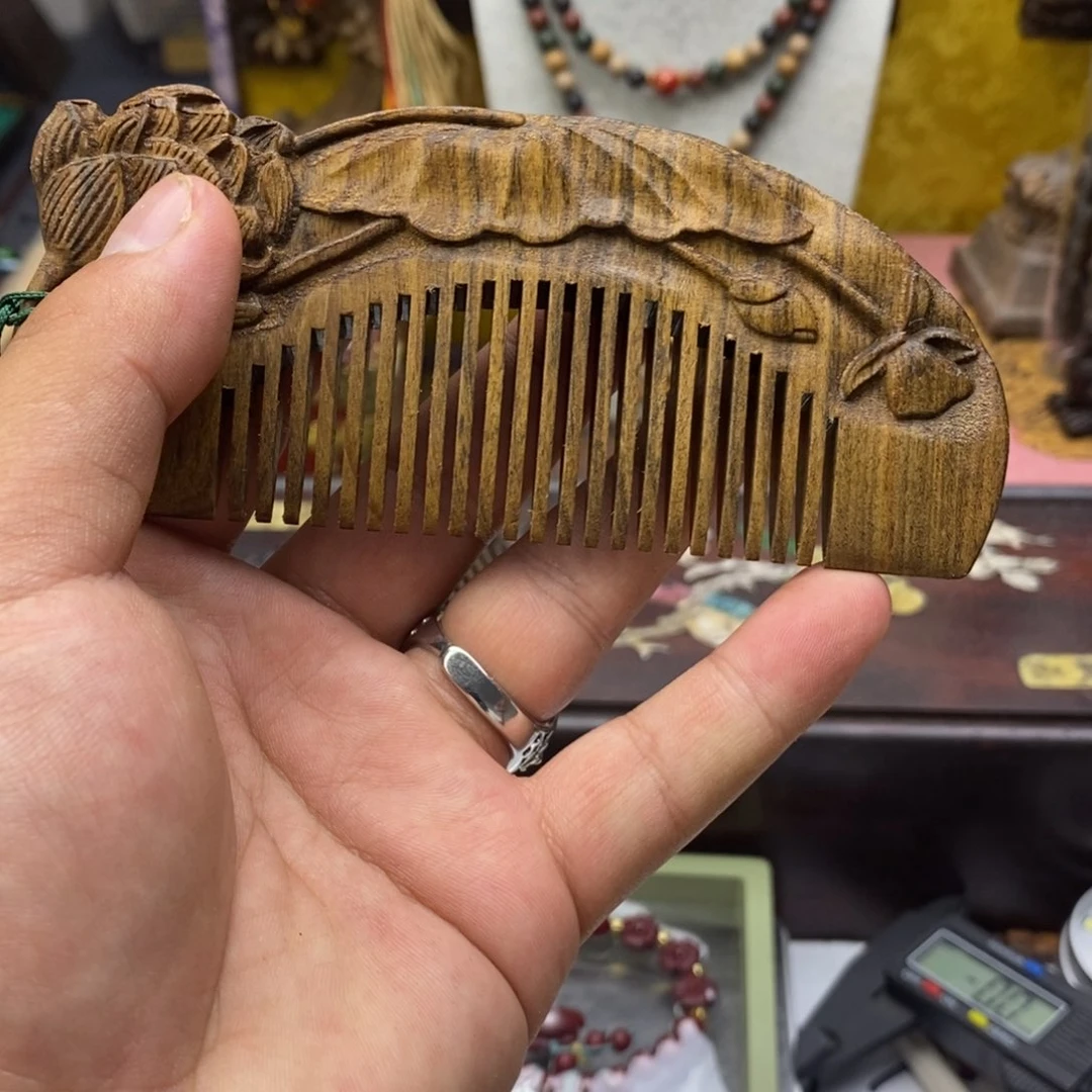 大叶紫檀（黑酸枝木类）