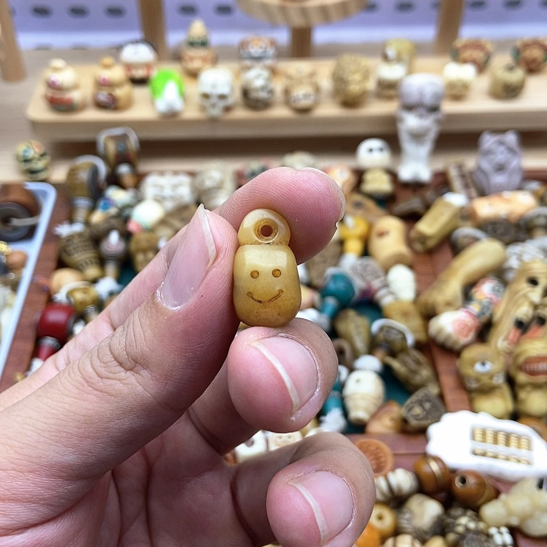 其他驼骨配饰侧挂