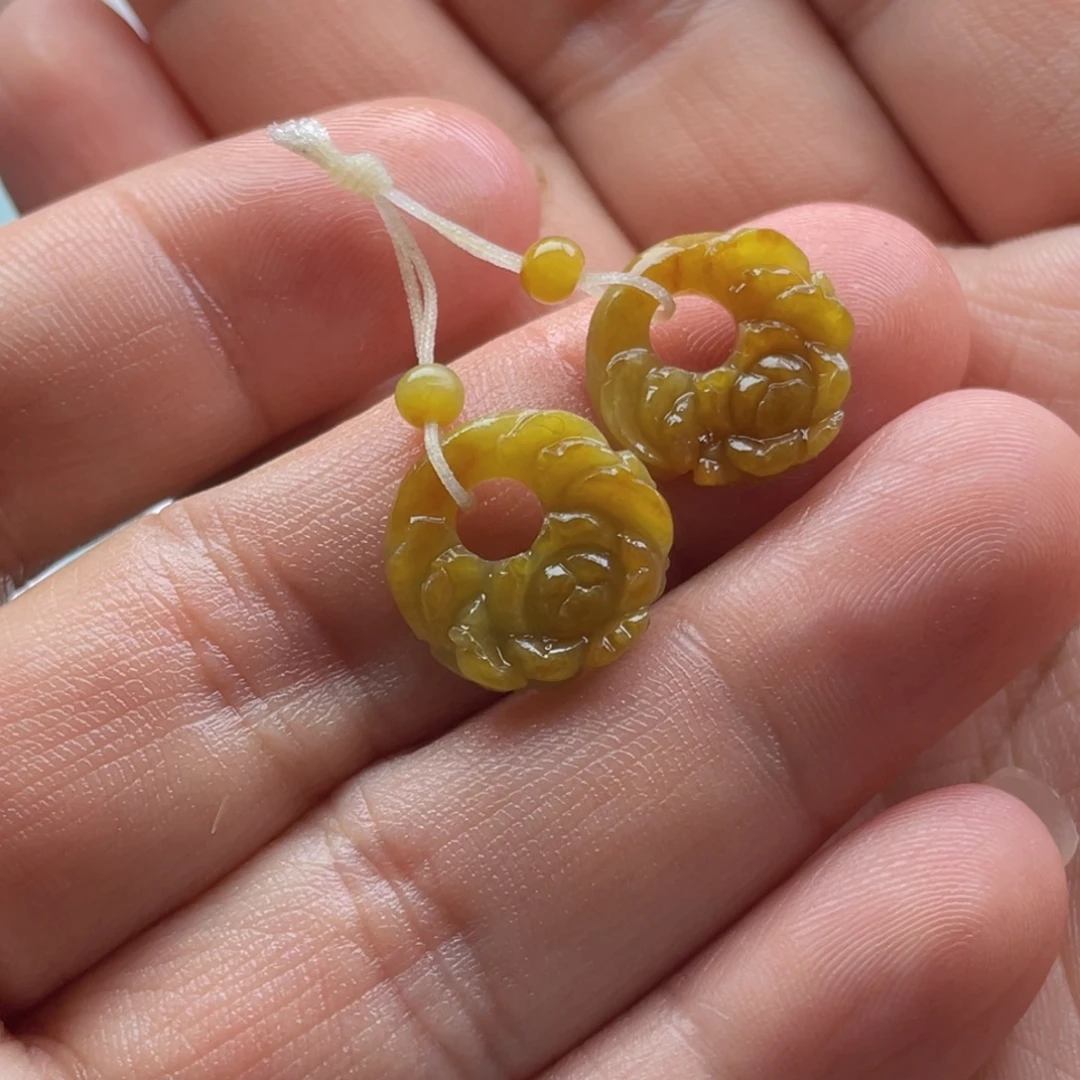 定制翡翠未镶嵌一览富贵