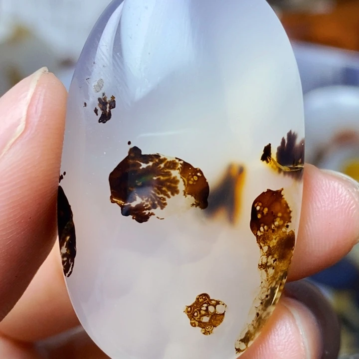 玛瑙/玉髓未镶嵌珠宝半成品
