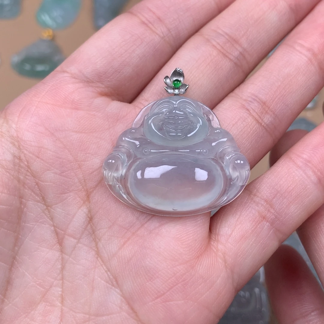 翡翠18K金镶嵌颈饰缅甸翡翠