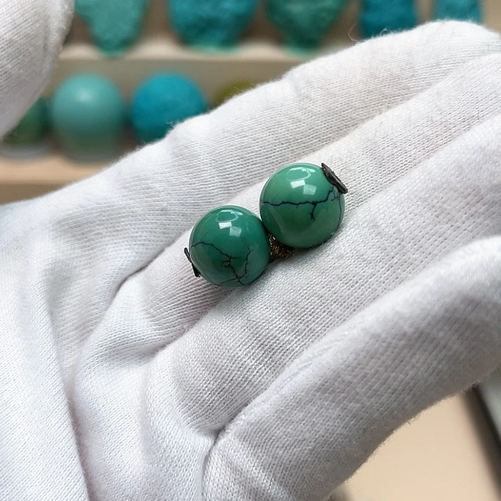 绿松石珠宝未镶嵌