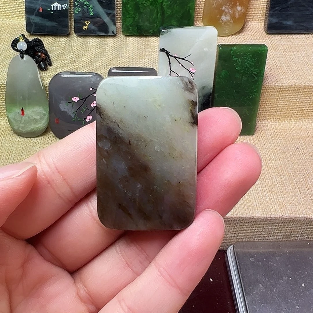 独山玉珠宝半成品未镶嵌