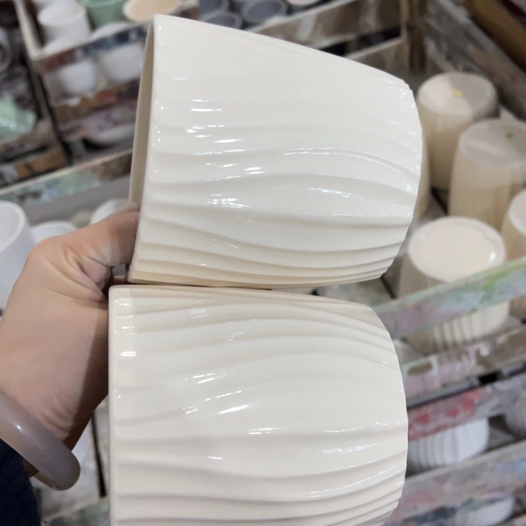 有孔陶瓷花盆，满10米包邮发货
