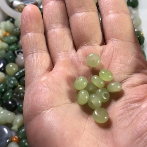 未镶嵌和田玉手机链