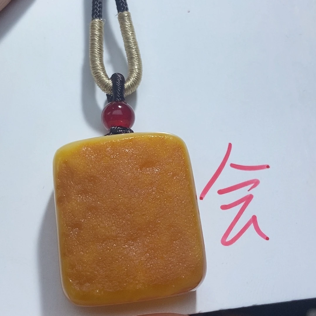 定制琥珀未镶嵌琥珀