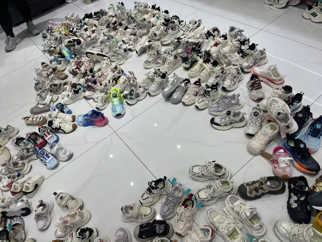 J·X潮童断码鞋子捡漏链接