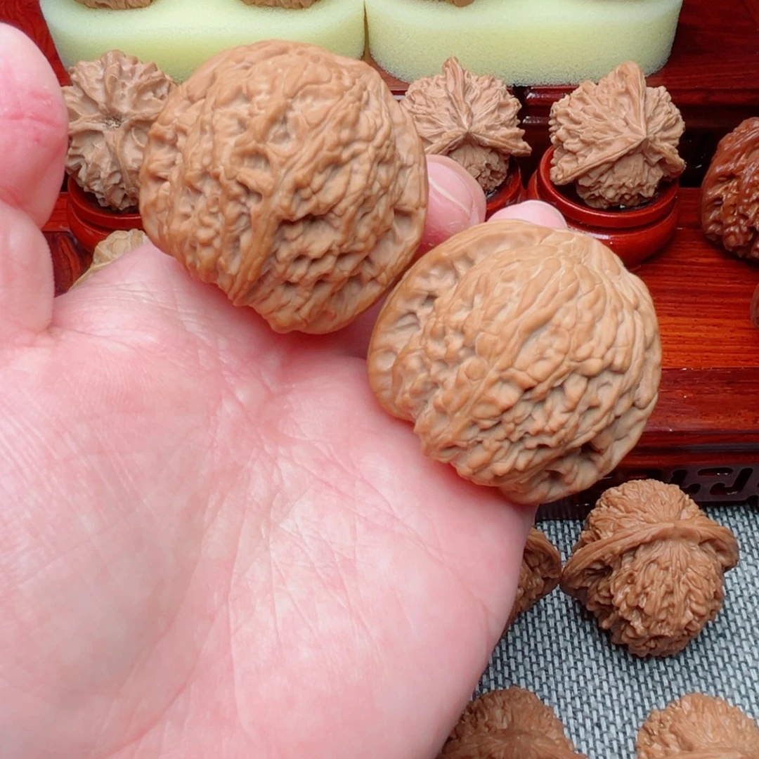 吊坠文玩核桃绣球43尺全品