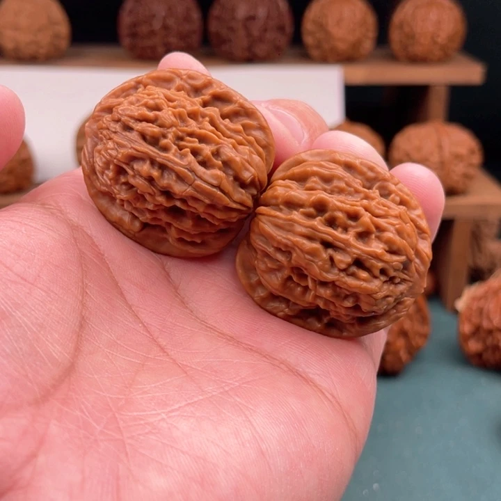 文玩核桃把件用****5文玩核桃平谷四座楼